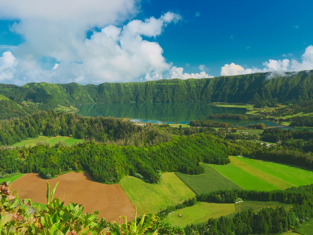 How to Showcase the World’s Most Beautiful Places Online